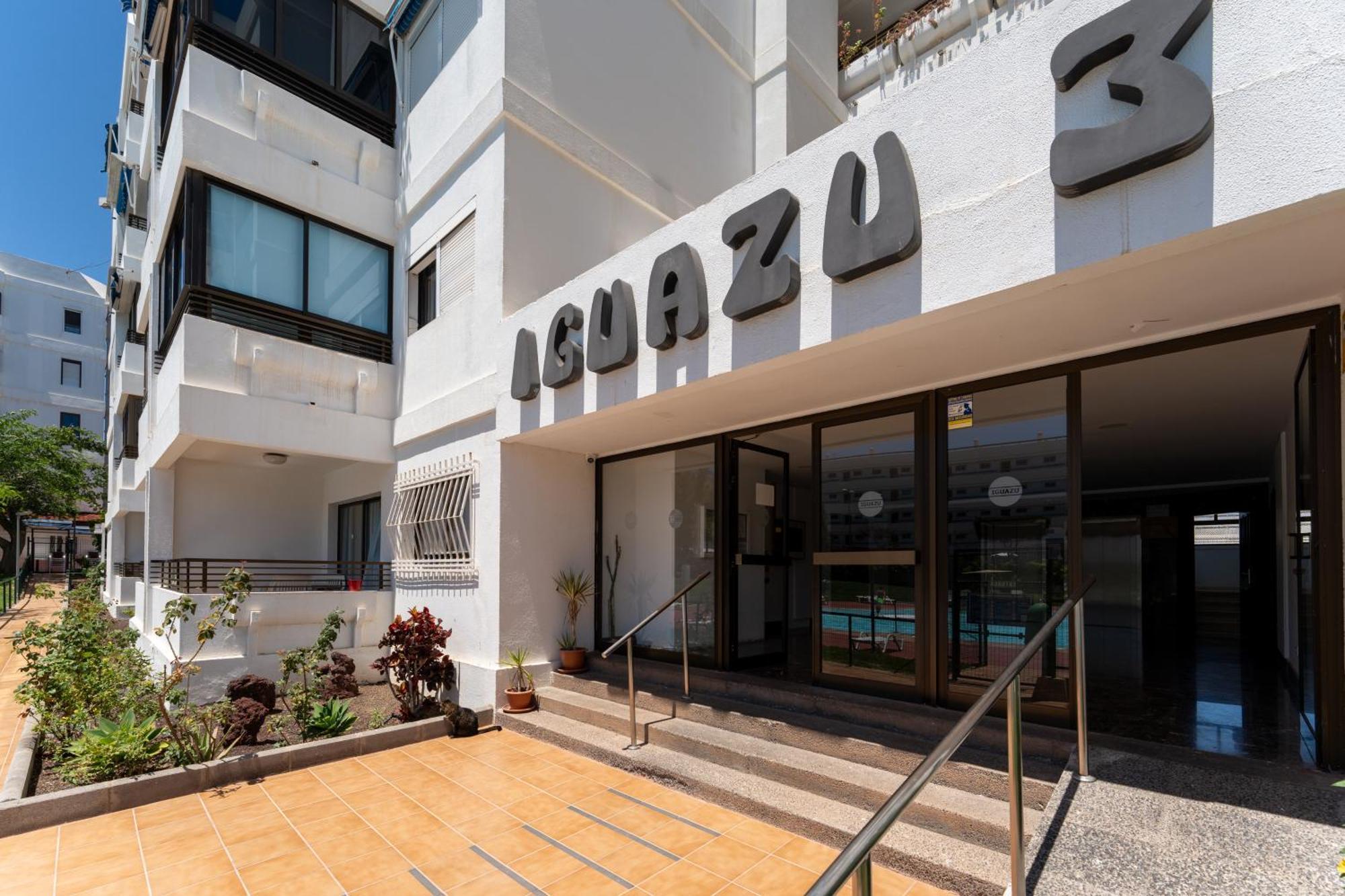 Garden View Apartment Iguazu 3 Near Yumbo بلايا ديل إنغلز المظهر الخارجي الصورة